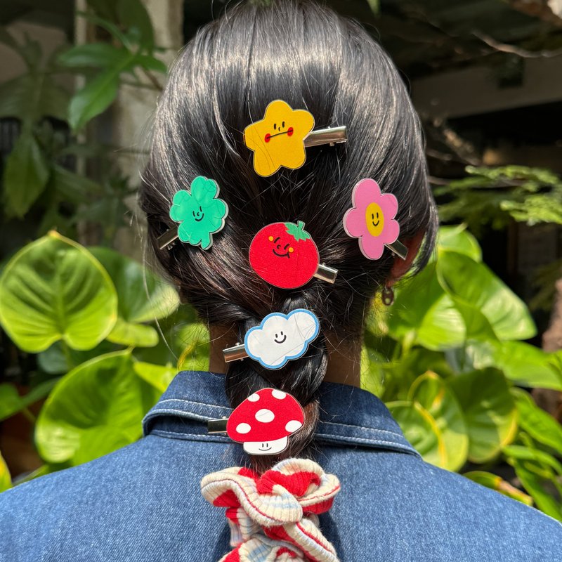 Acrylic Hair Clip with Printed Design - 髮圈/髮夾 - 壓克力 