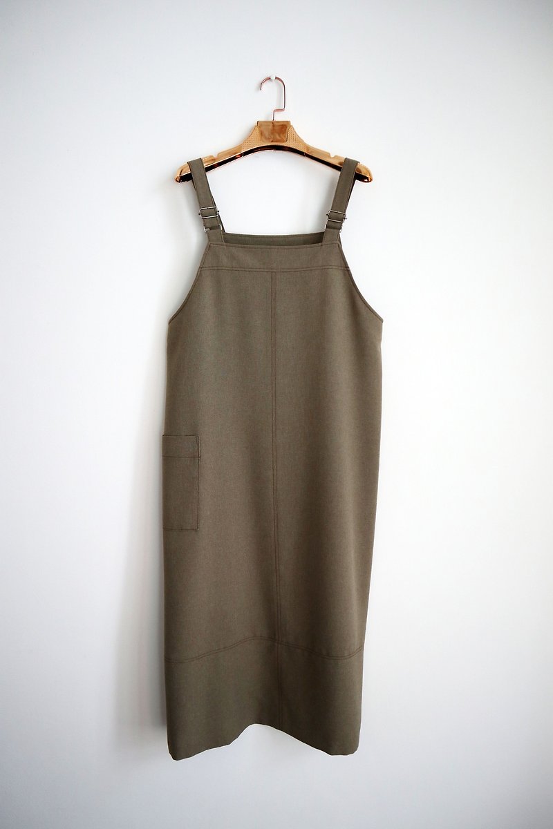 Pumpkin Vintage. Ancient plain large pocket sling dress - One Piece Dresses - Other Materials 