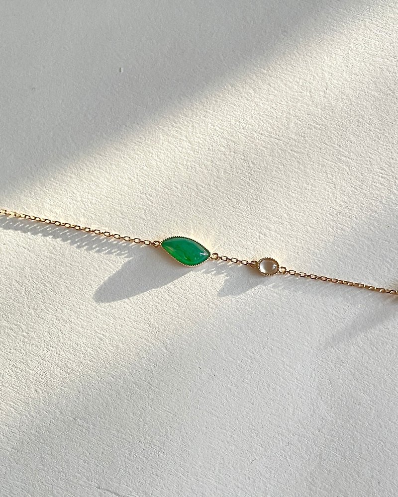 Pure 18k Gold Ice Green Leaf Shaped Jadeite Bracelet - Bracelets - Jade Green