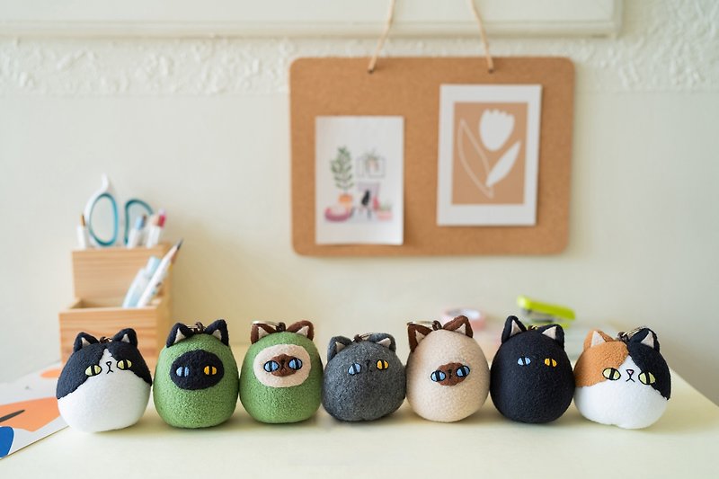 Custom Made Handmade Cat Plushie Keychain - Stuffed Dolls & Figurines - Other Materials Multicolor