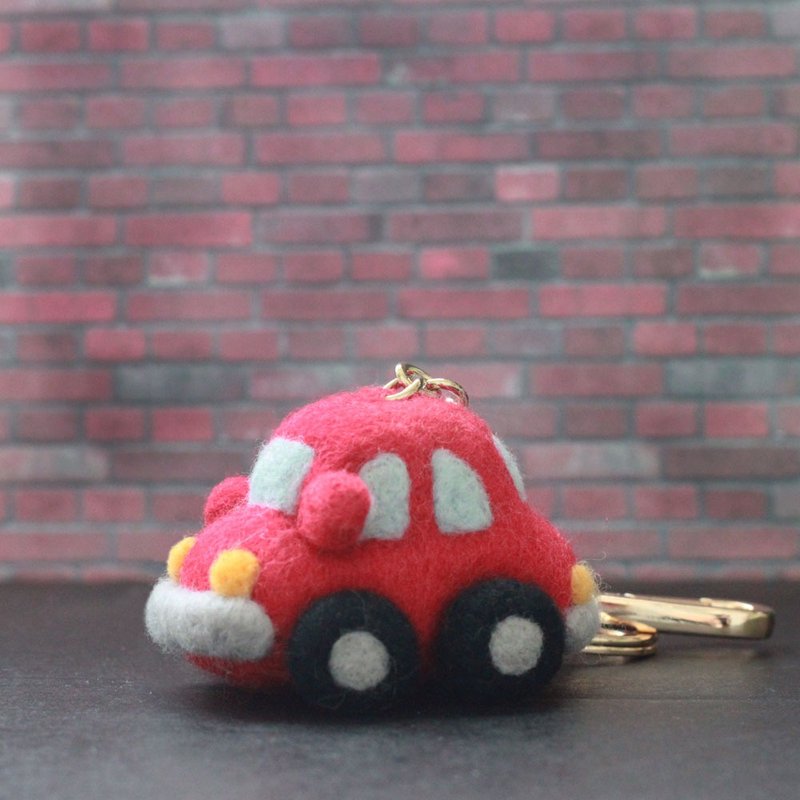 Christmas gift puff car wool felt key ring kit (with video instruction) - Knitting, Embroidery, Felted Wool & Sewing - Wool Red