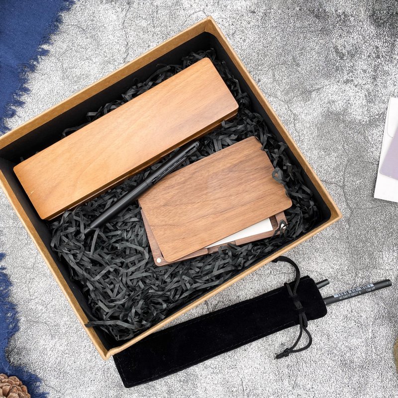 [Quick Customization_Birthday Gift] Free Engraving_Betrue_Turn Wood Time Ballpoint Pen Gift Box + Business Card - ไส้ปากกาโรลเลอร์บอล - ไม้ สีนำ้ตาล