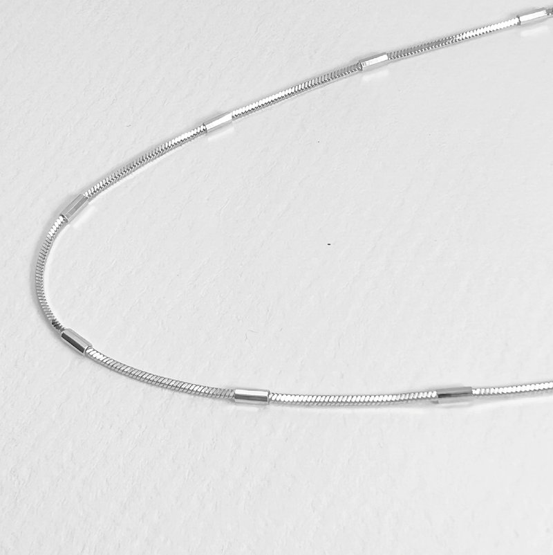 FREYA 1mm star flash snake bone chain - Necklaces - Sterling Silver 