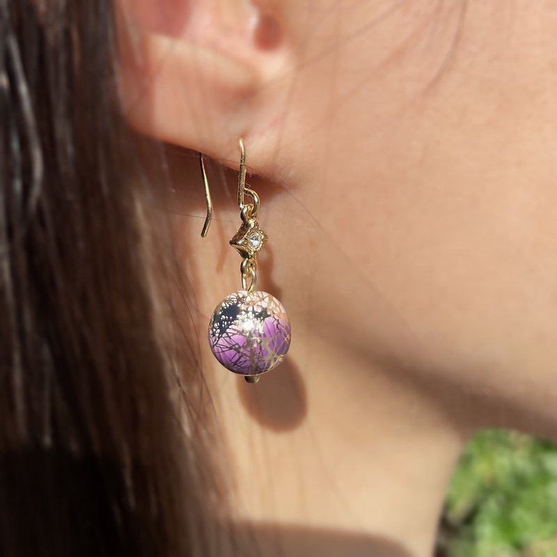 Japanese style gold pattern arabic bead earrings - Purple - Earrings & Clip-ons - Other Metals Purple