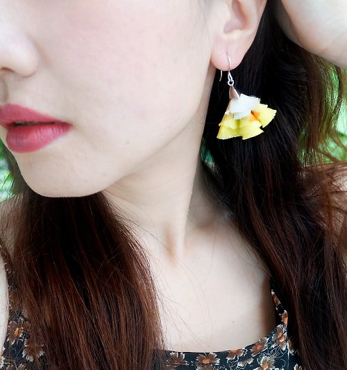 laorr Thai silk Earrings (Size : S) BB collection Yellow - WH plated metal