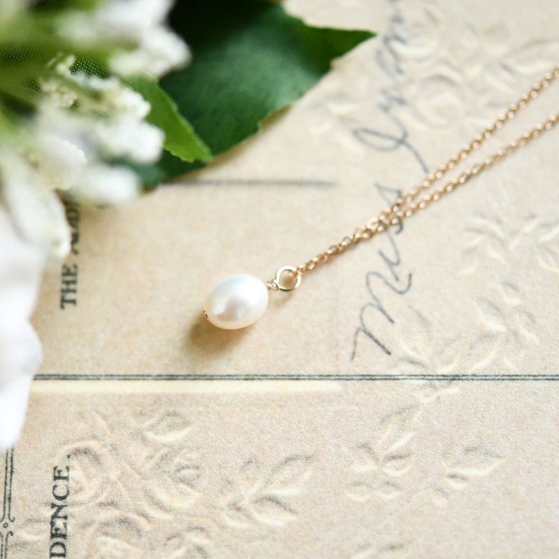 A mermaid's tears that bring happiness One freshwater pearl necklace June birthstone - Necklaces - Gemstone White