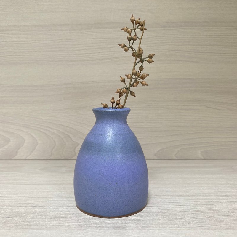 Lavender purple flower pot - Pottery & Ceramics - Pottery 