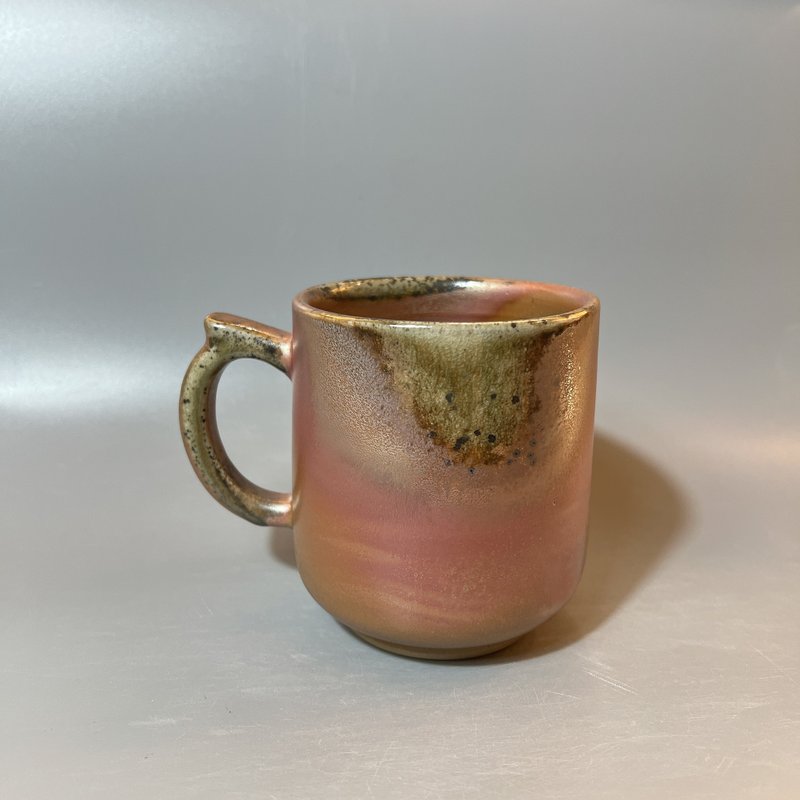 柴燒金彩落灰馬克杯 / 啤酒杯 / 小平凡手作 - 茶壺/茶杯/茶具 - 陶 