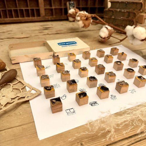 木製スタンプ　アンティーク　フランス JEAN-PIERRE社 TIMBRES EDUCATIFS アンティークスタンプ 24
