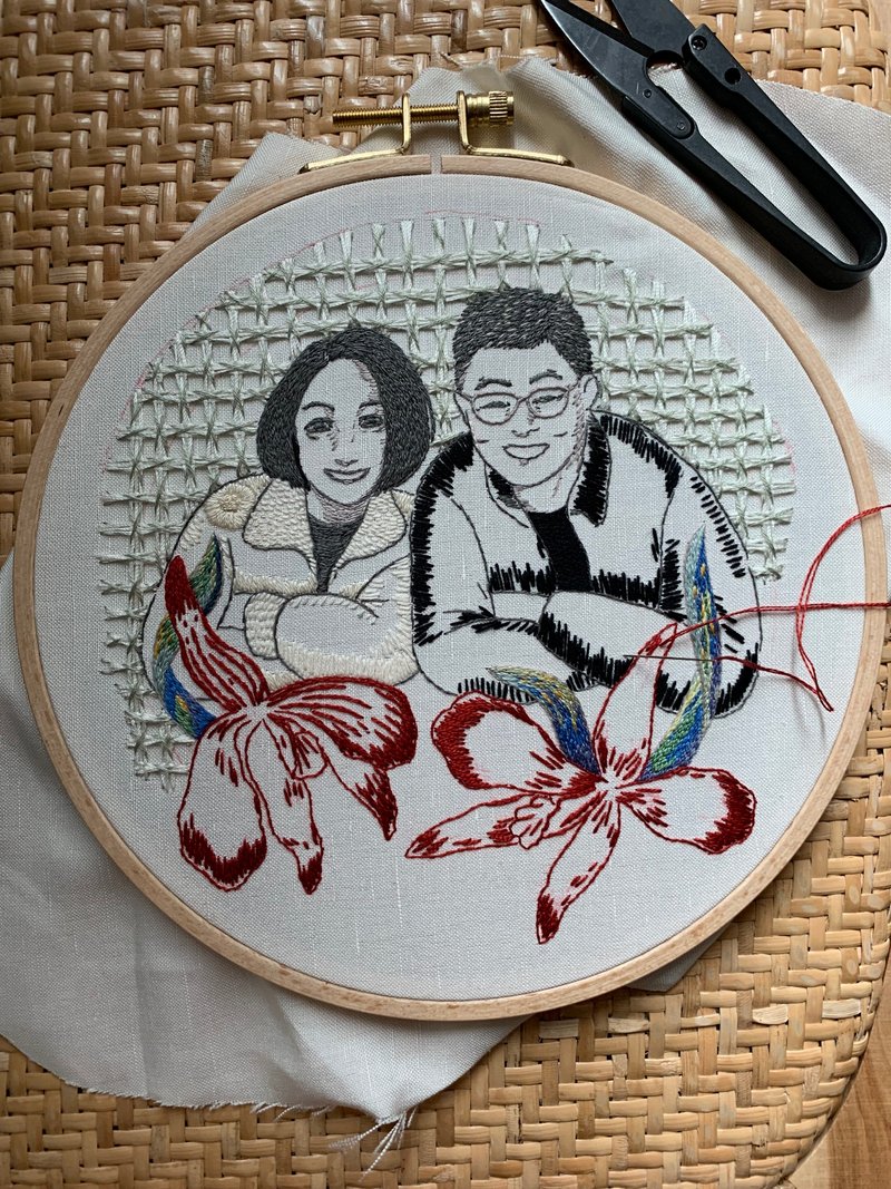 刺繡似顏情侶家庭刺繡 - 似顏繪/客製畫 - 棉．麻 紅色