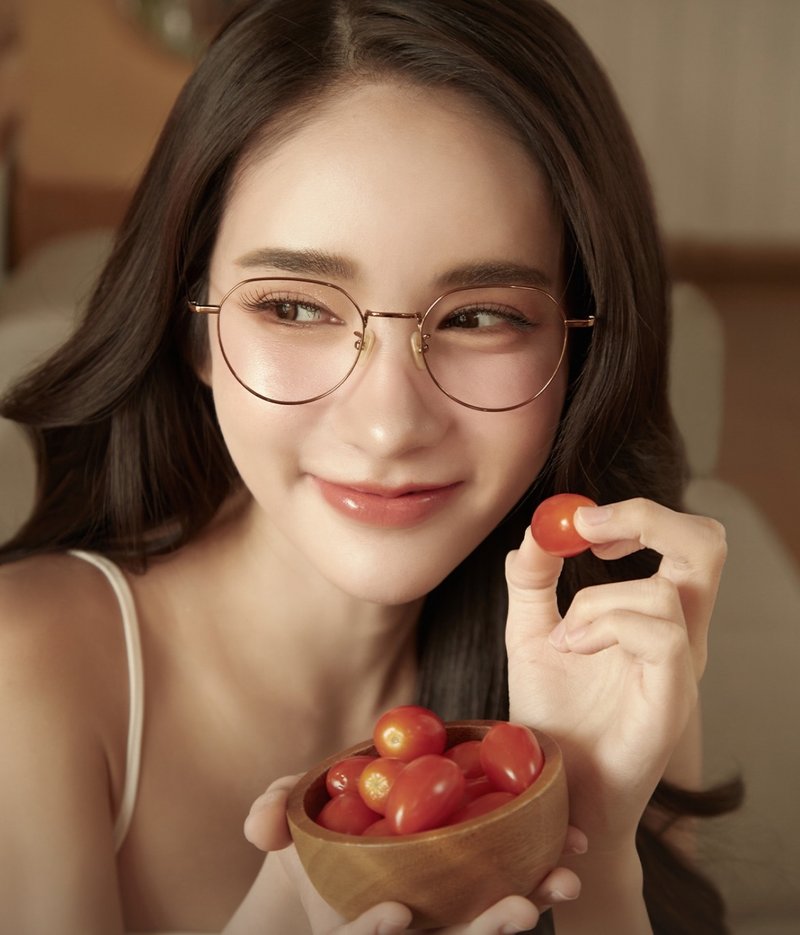 AP super lightweight Titanium glasses frame: Handcrafted Eyewear - 眼鏡/鏡框 - 其他材質 銀色