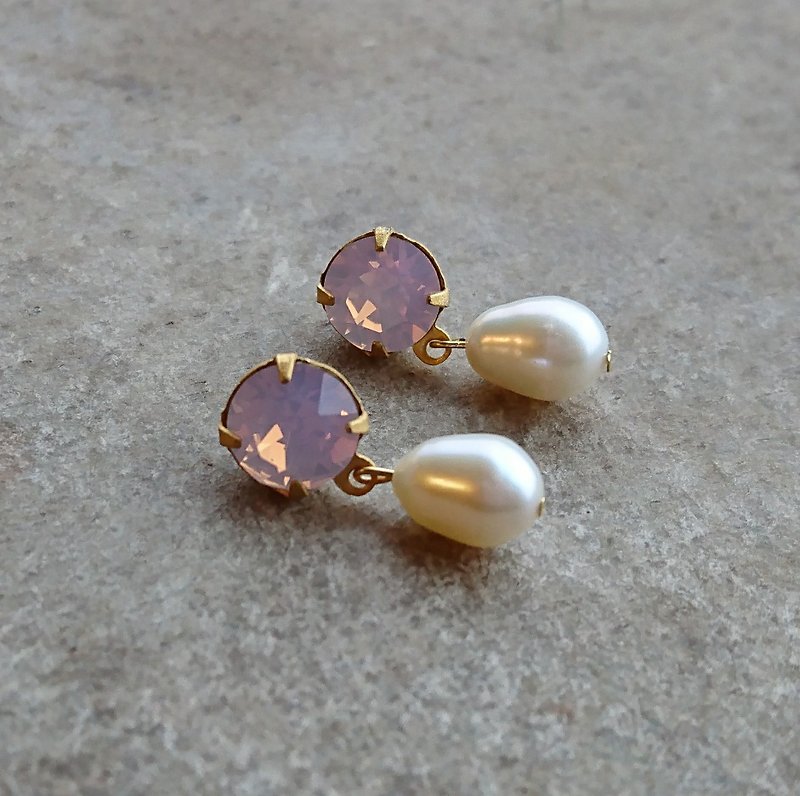 Rose Water Glass Pearl Earrings - ต่างหู - โลหะ สึชมพู