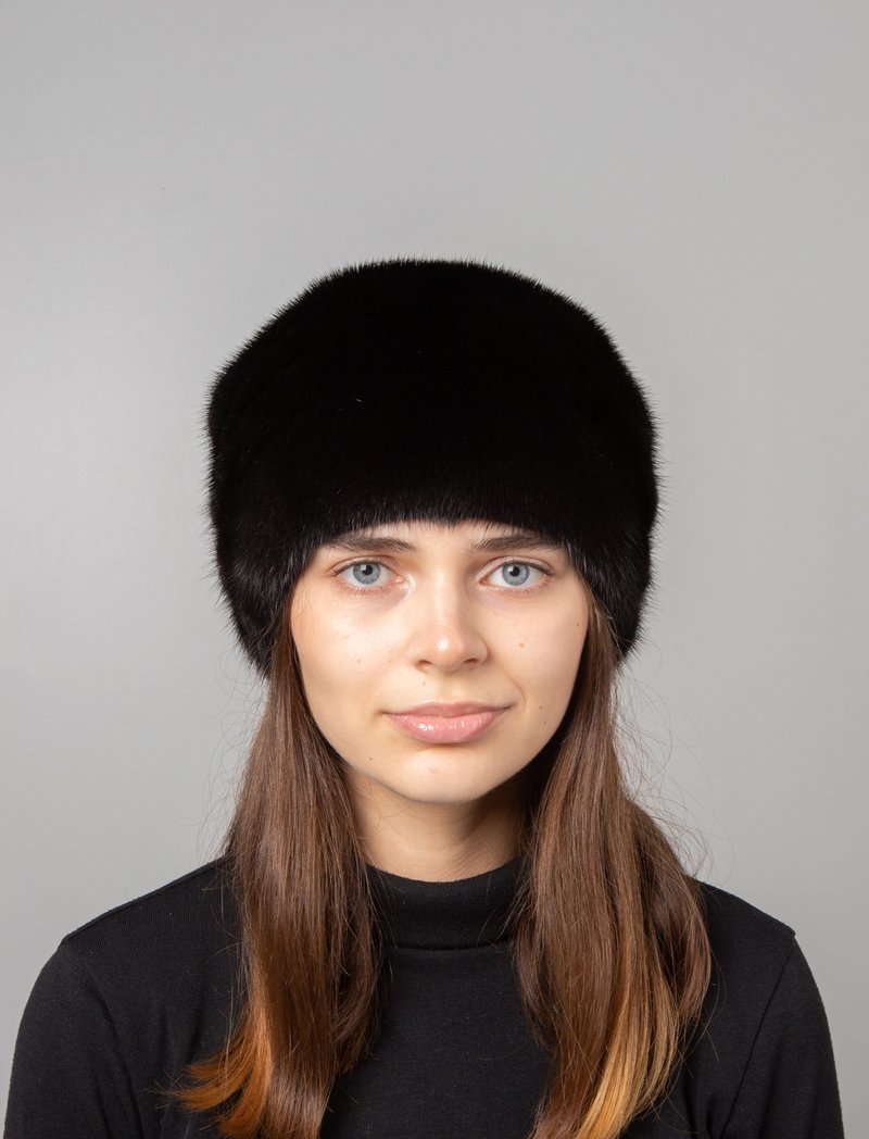 Women's Elegant Warm 100% Real Mink Fur Hat With Back Embellishment Black Color - 帽子 - 其他材質 黑色