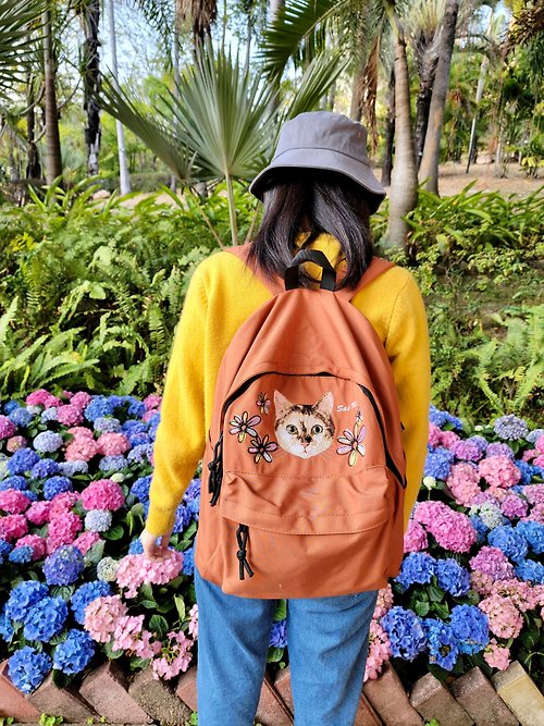 G.Lin embroidery 菁繡 客製化訂造實用像真度高寵物刺繡背包背囊