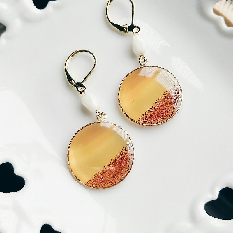 momolico retro resin earrings clip-pop style can be changed - Earrings & Clip-ons - Other Materials Orange