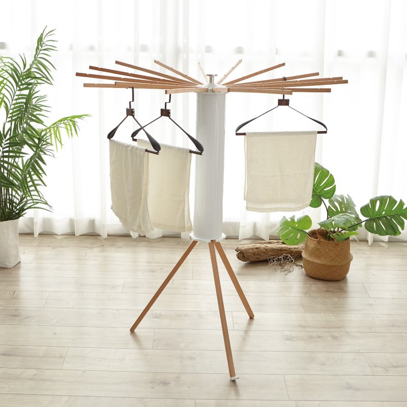 Multifunctional and versatile clothes hanger (solid wood/aluminum alloy) - ตะขอที่แขวน - อลูมิเนียมอัลลอยด์ ขาว