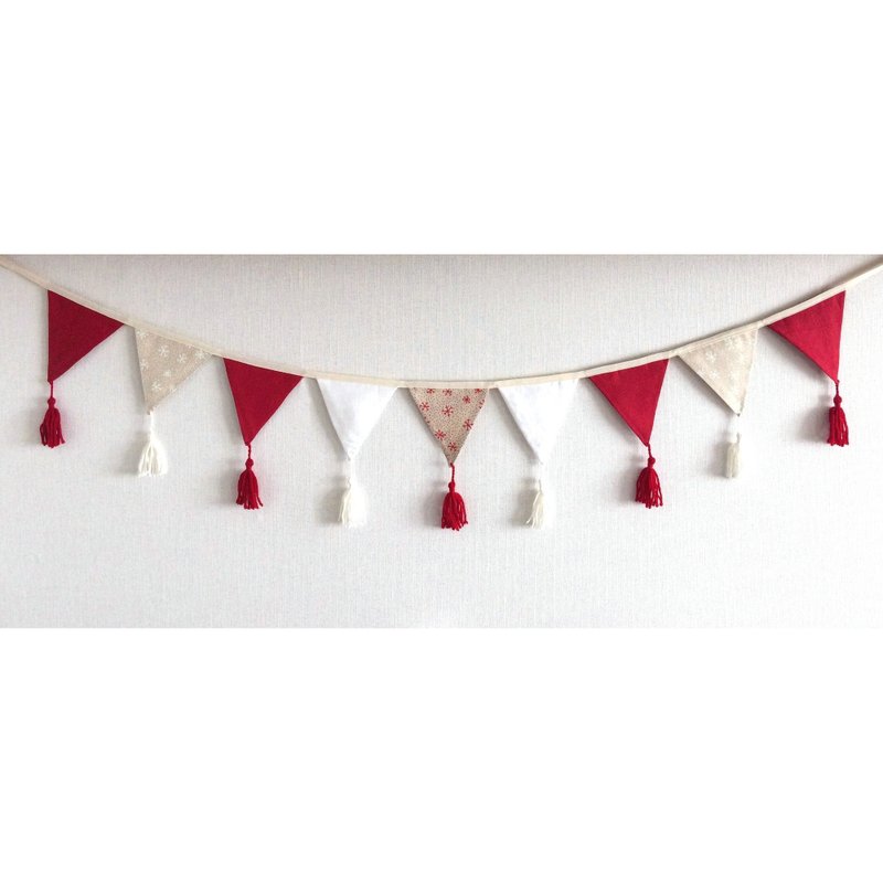 New Year Flag Banner, New Year Garland, New Year Bunting Banner with tassels - ตกแต่งผนัง - ลินิน สีแดง