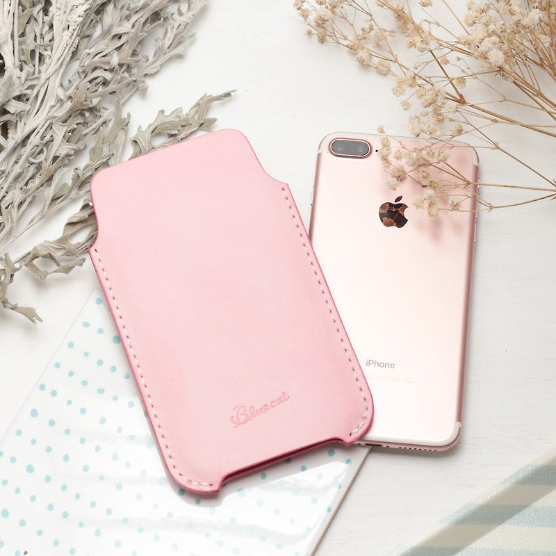 Minimal brush wax pink dip dyeing yak leather handmade iPhone case / bare metal - Phone Cases - Genuine Leather Pink