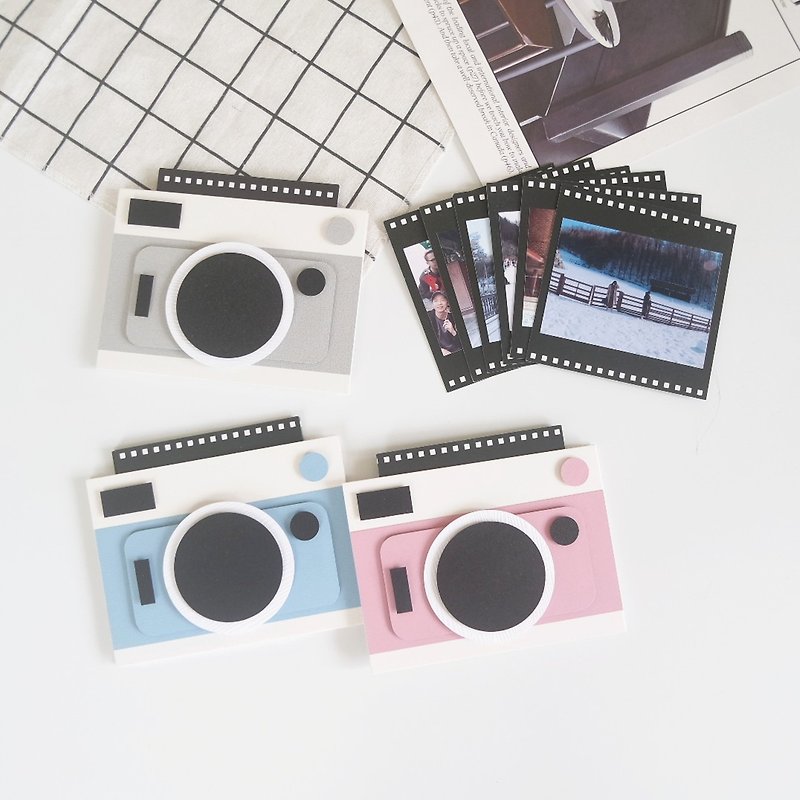 Ready stock/Retro cute camera-shaped handmade card - large negative storage card/Lover creative card - การ์ด/โปสการ์ด - กระดาษ 
