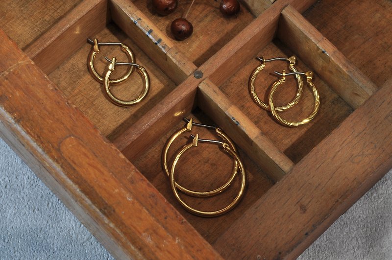 Ermao Silver[18K gold Bronze hoop earrings] plain medium, spiral medium, plain large - ต่างหู - เงิน สีเงิน