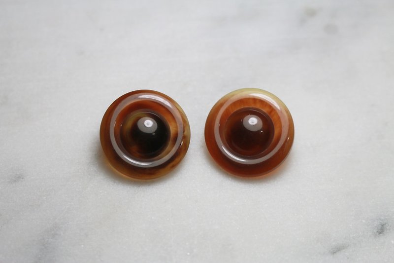 // VÉNUS 复古 vintage retro earrings 玳瑁 // ve175 - Earrings & Clip-ons - Plastic Brown
