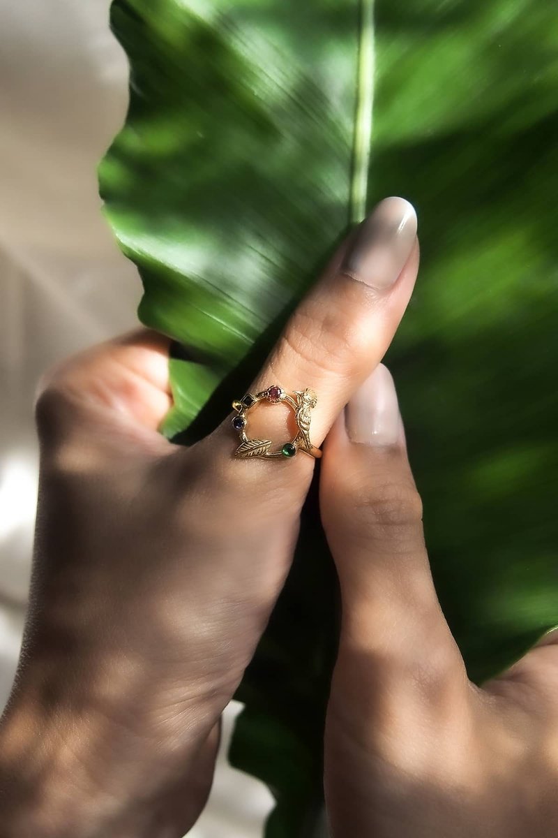 Circle Hoopoe Ring, Bird Ring, 925 Sterling Silver Ring. - 戒指 - 純銀 金色