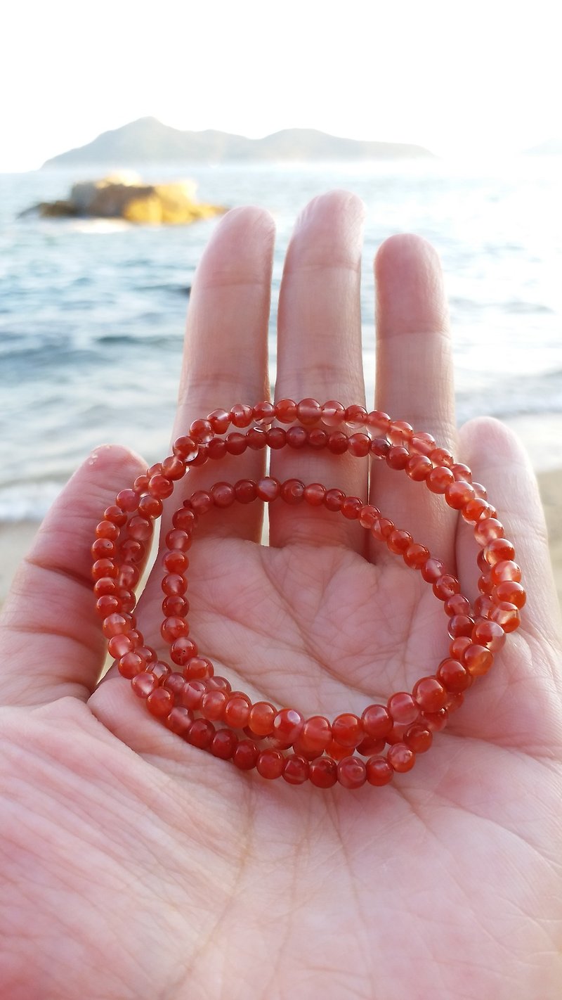South red agate crystal energy healing body and soul natural stone bracelet three-circle bracelet - Bracelets - Crystal Red