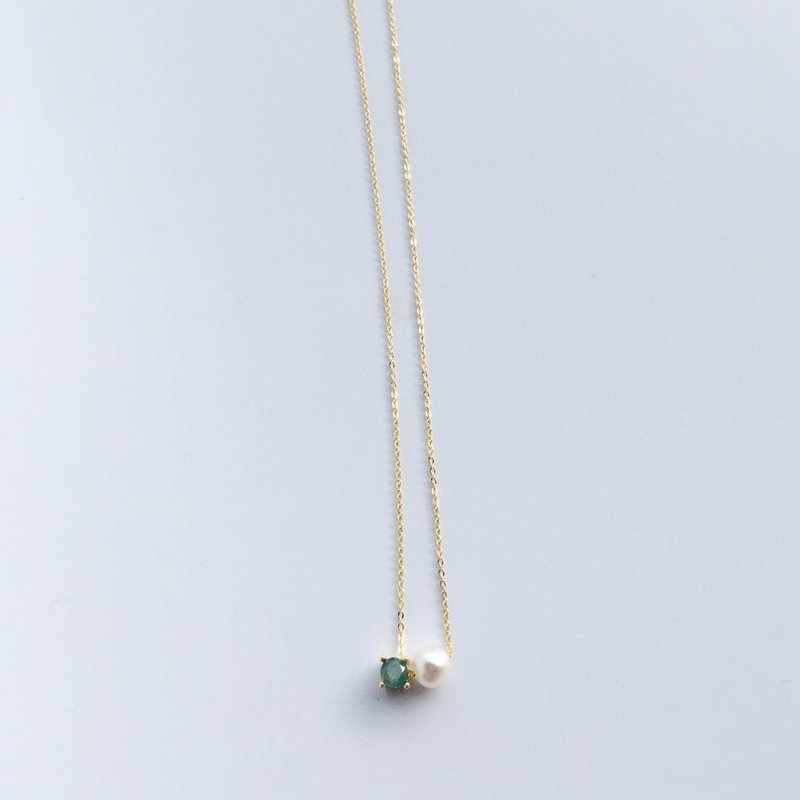 K14gf Rare stone Grandidierite Necklace, Akoya Pearl Dainty Necklace - สร้อยคอ - ไข่มุก สีเขียว