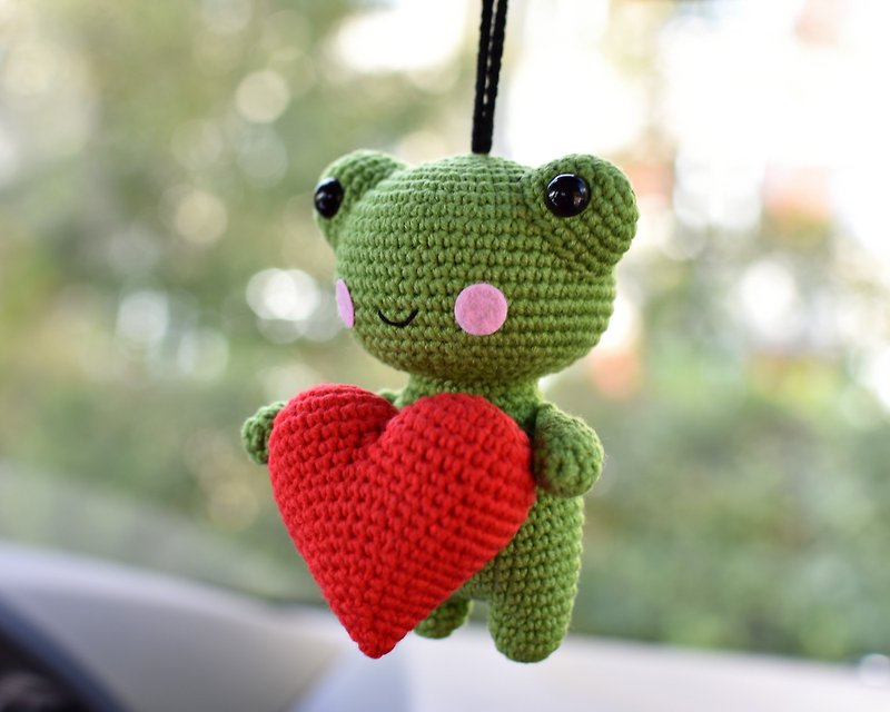 Plush frog with heart / Rear view mirror accessory / Kawaii car accessory - Stuffed Dolls & Figurines - Cotton & Hemp 