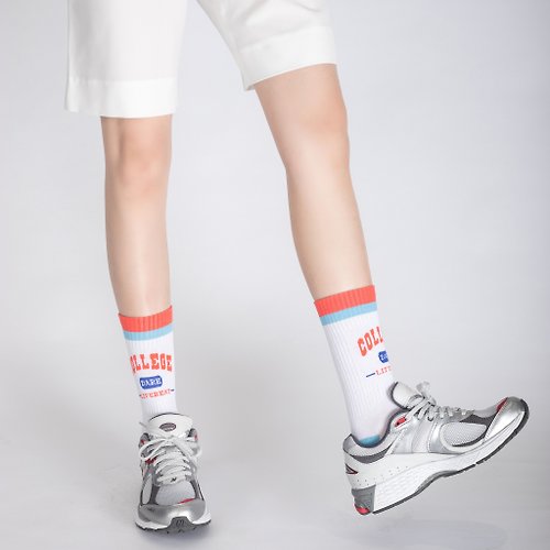 LIFEBEAT 美式復古學院風Preppy系列中筒運動襪