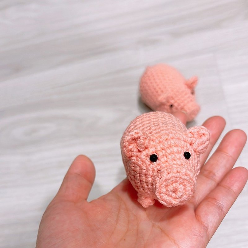 手編み - 昔々、小さな豚の創造的な人形/チャームキーリング/家の装飾がありました - チャーム - コットン・麻 ピンク