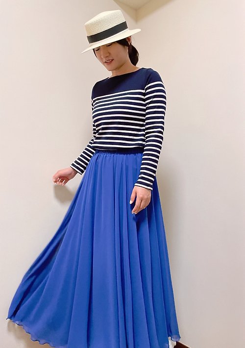 Flat 135 Flat 135 X 台灣設計師系列 法式長裙 亮藍色三層紗紗裙 腰部鬆緊