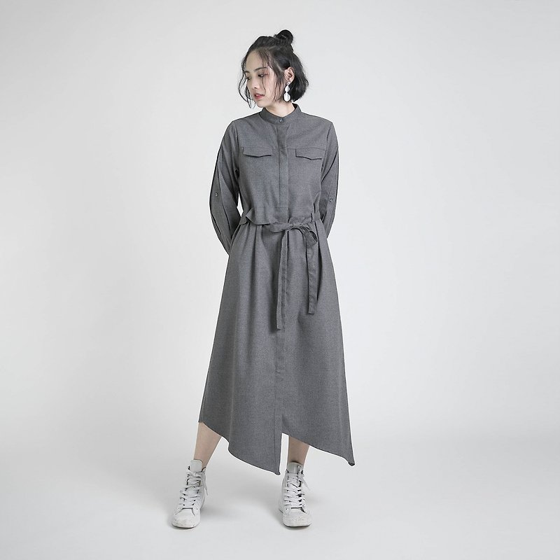 Outstand 不对称世Asymmetric wool dress _8AF105_灰 - One Piece Dresses - Cotton & Hemp Gray