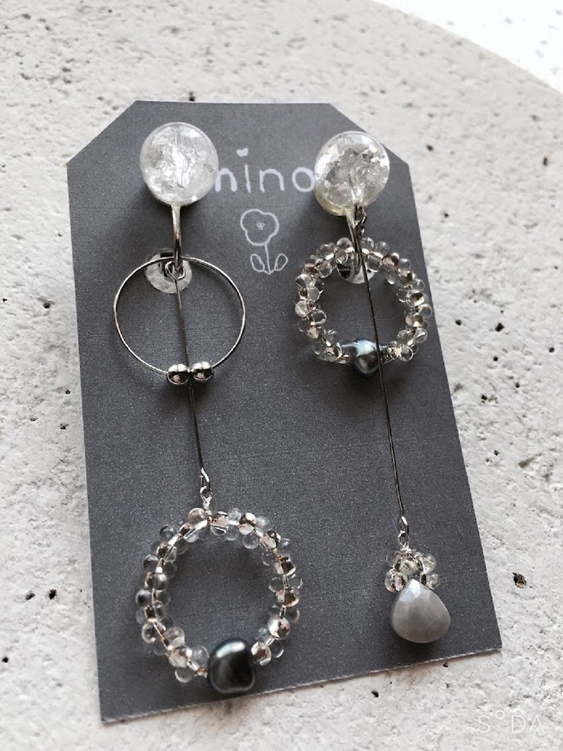 Glass Silver 2 Earrings Clip-On - ต่างหู - แก้ว สีเงิน