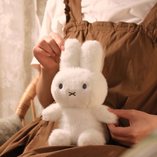 VIPO Gift Store miffy 25cm 長毛絨公仔 白色