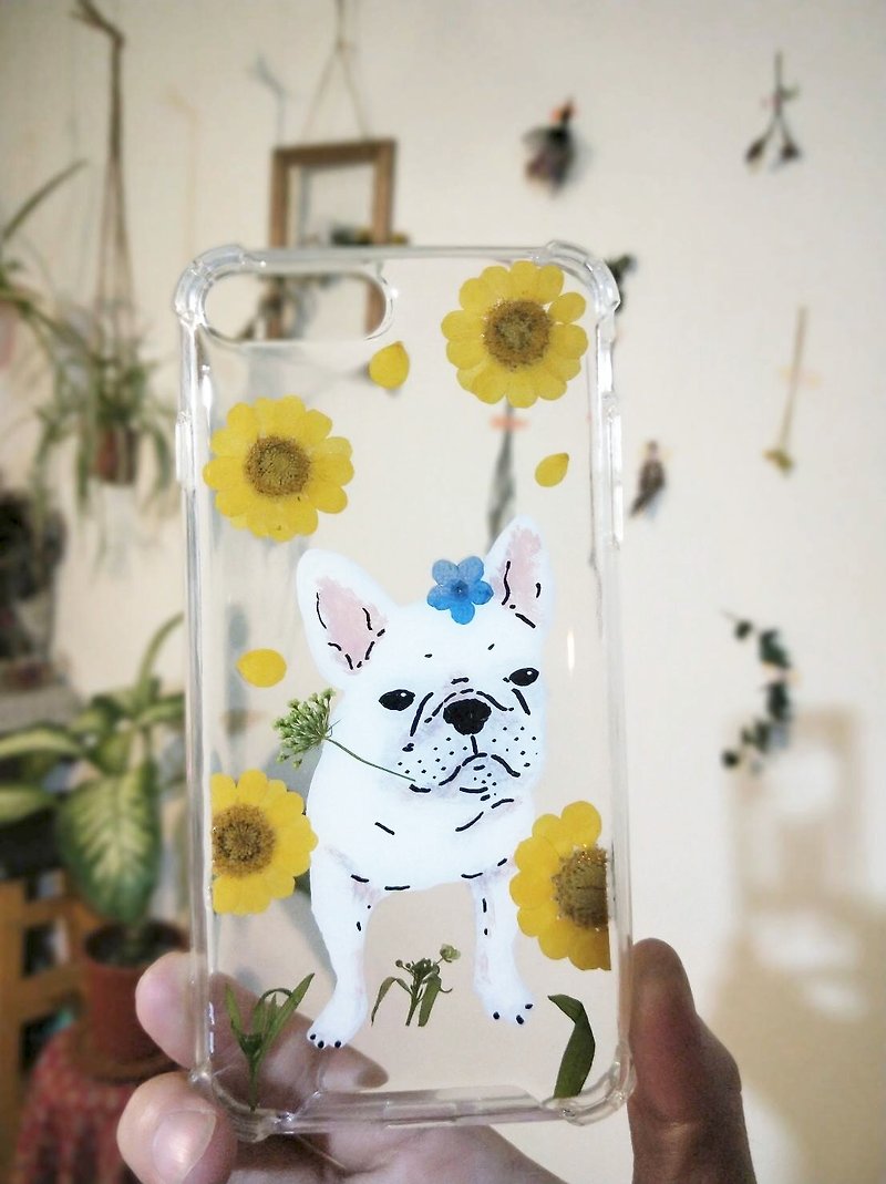Hand-painted small law bucket X dry flower mobile phone shell unique one:: dog year round - เคส/ซองมือถือ - พืช/ดอกไม้ ขาว