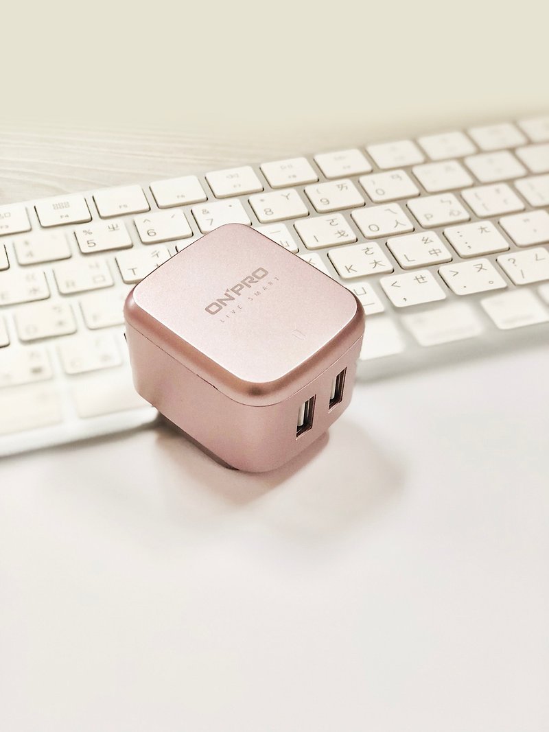 ONPRO 雙USB 6A快充急速充電器(UC-HS6A2P) - 行動電源/充電線 - 其他材質 粉紅色