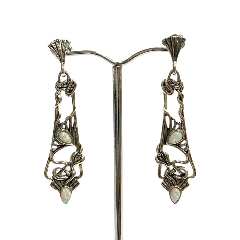 Art Nouveau Style White Gilson Opal Set Pendant and Earrings 925 Sterling Silver - 耳環/耳夾/耳骨夾 - 純銀 紅色