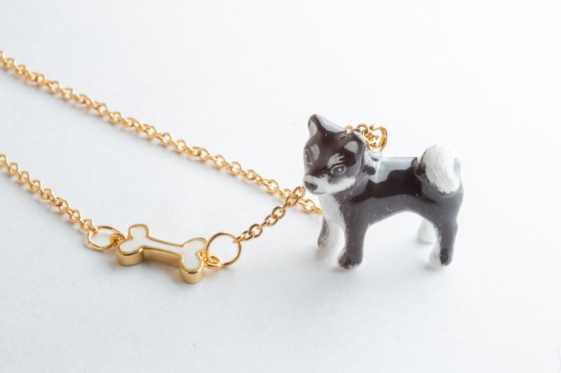 Lucky Black and White Shiba Inu bone necklace - สร้อยคอ - ทองแดงทองเหลือง 