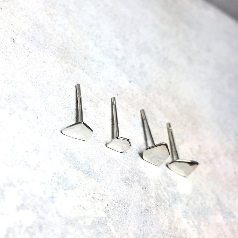 MIH Metalworking jewelery | Irregular Sterling Silver Earrings 925 sterling silver - Earrings & Clip-ons - Other Metals Silver