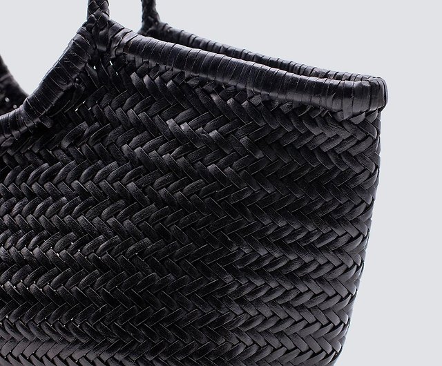 Dragon Diffusion NANTUCKET Leather Woven Bag / L / PEARL - Shop Gather  Handbags & Totes - Pinkoi