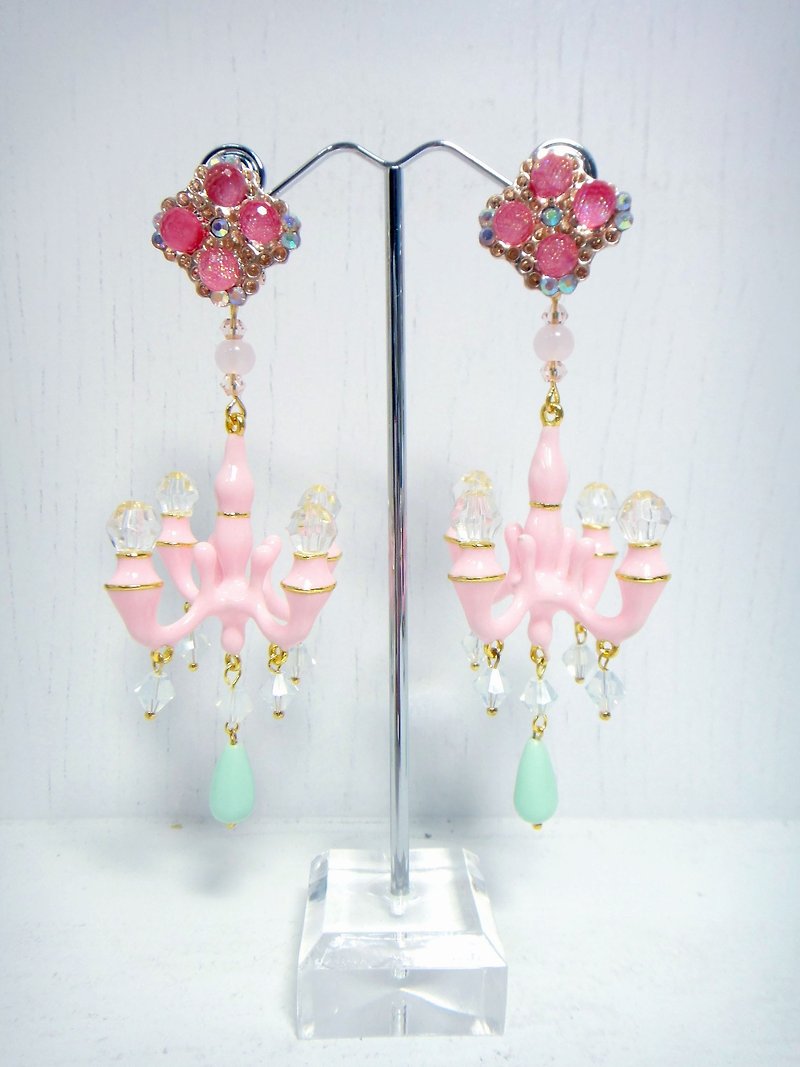 TIMBEE LO signature style solid color giant chandelier earrings [series] - ต่างหู - กระดาษ สึชมพู