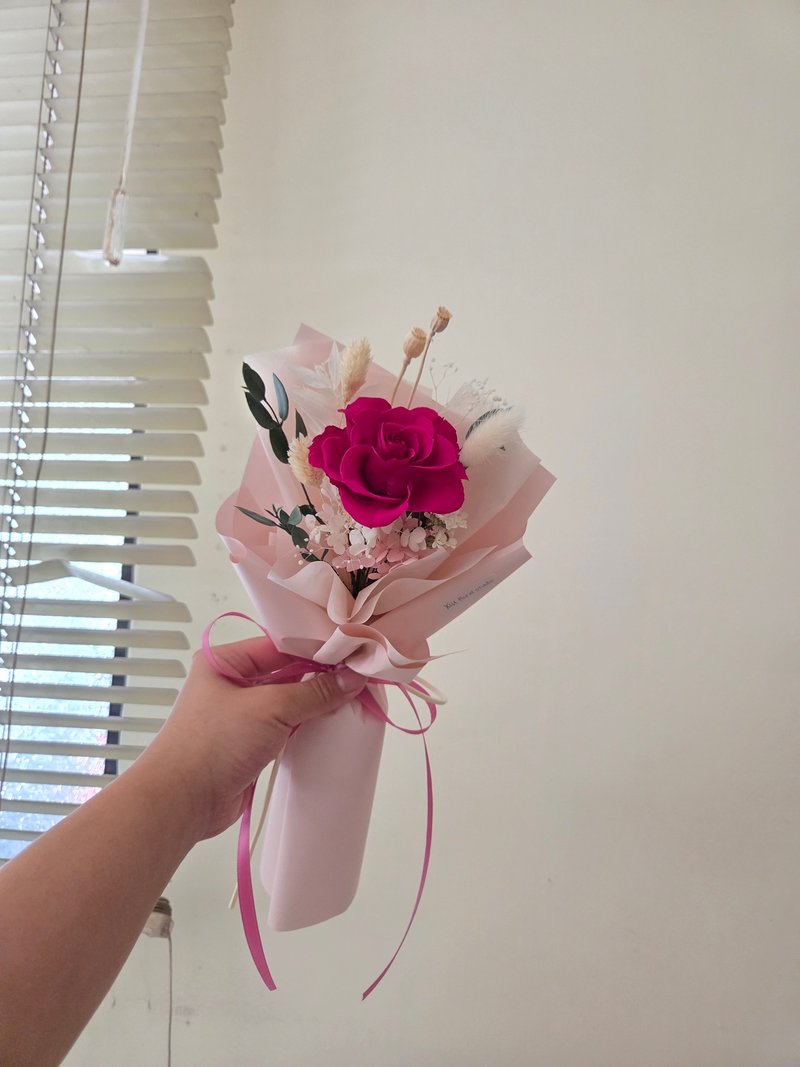Color Pop系列。單朵永生玫瑰花束 - 乾燥花/永生花 - 植物．花 