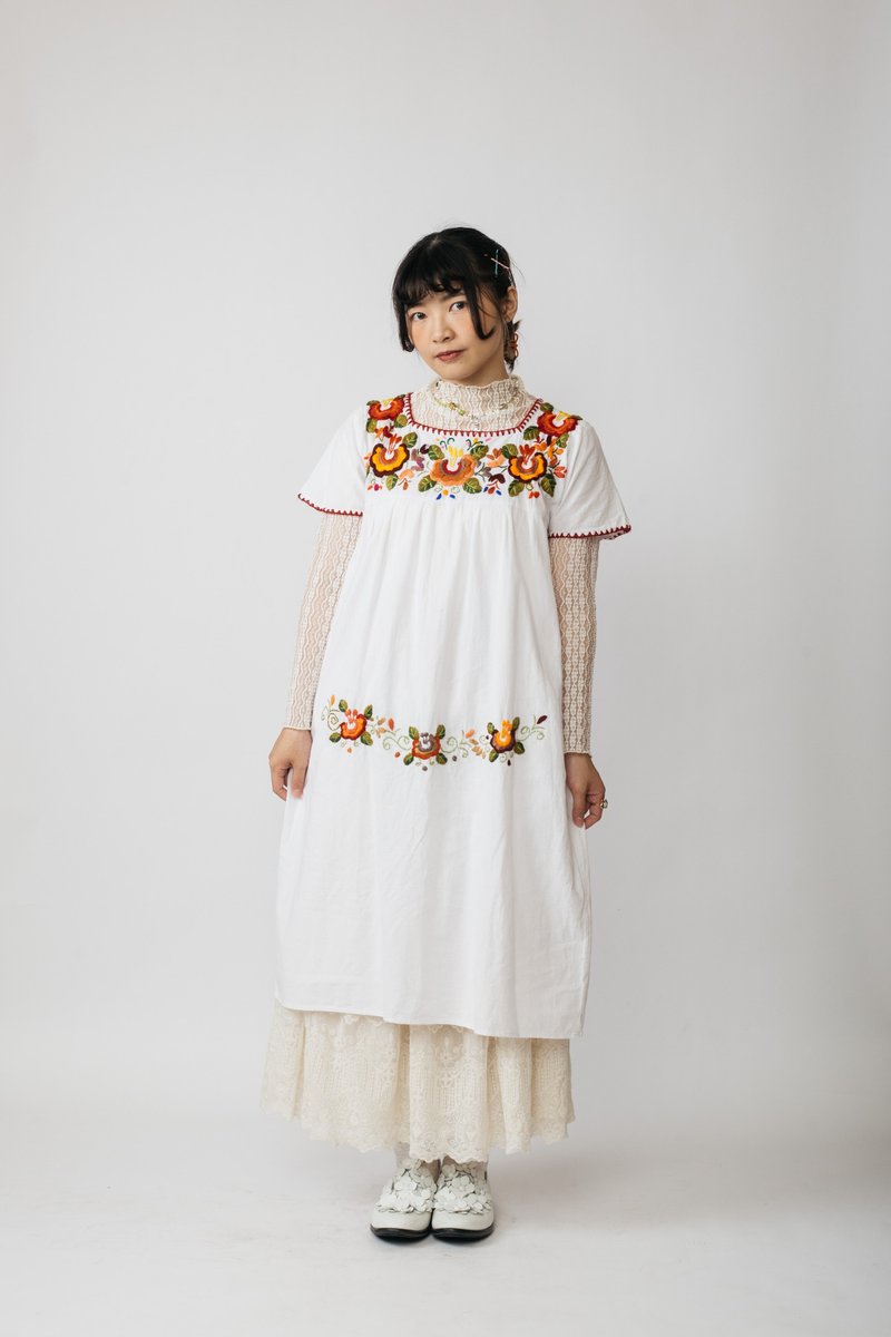 墨西哥刺繡洋裝.Mexican Folk Dress【初戀販賣所】Vintage.B721 - 洋裝/連身裙 - 棉．麻 