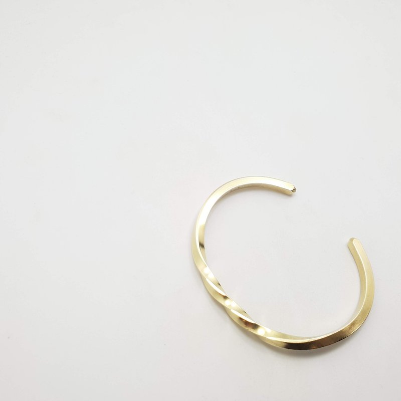 M22 paragraph - rotating plain - Bronze bracelet - Royal Carpenter Exclusive knock trim - Customized Qiaozi - Hand DIY - สร้อยข้อมือ - ทองแดงทองเหลือง สีทอง