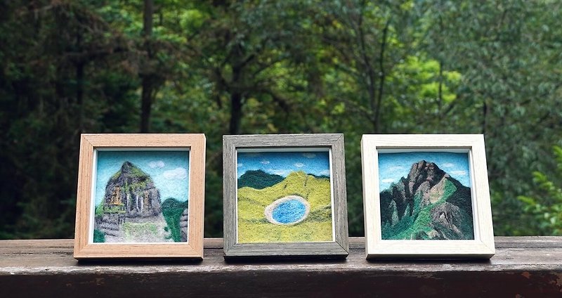 Taiwan Baiyue Mountain Scenery Photo Frame Painting Yushan Jiaming Lake Dabajian Mountain - Picture Frames - Wool 