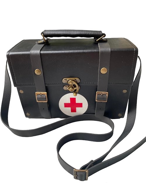 oldschoolbag Red Cross pattern box bag