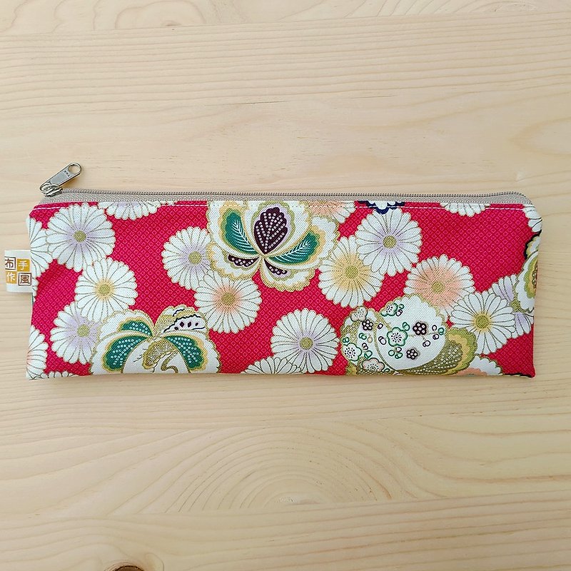 Japanese style maru chrysanthemum zipper wide chopstick bag - Chopsticks - Cotton & Hemp Red