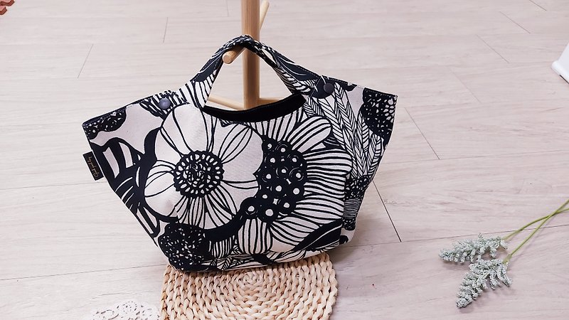 Leodoodoo [Dumpling Handbag] Oval Bottom Handbag-Soft Bottom Tote Bag-Handmade - กระเป๋าถือ - ผ้าฝ้าย/ผ้าลินิน 