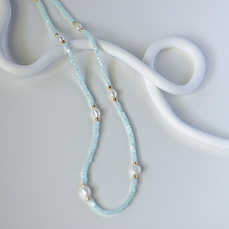 天藍優雅天然珍珠短項鏈疊戴 - 項鍊 - 其他材質 藍色
